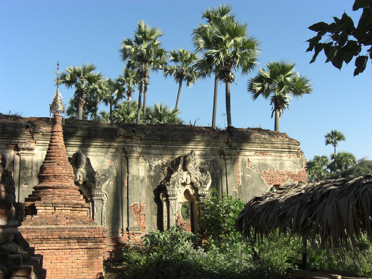 Yadana Hsemee Pagode, Inwa